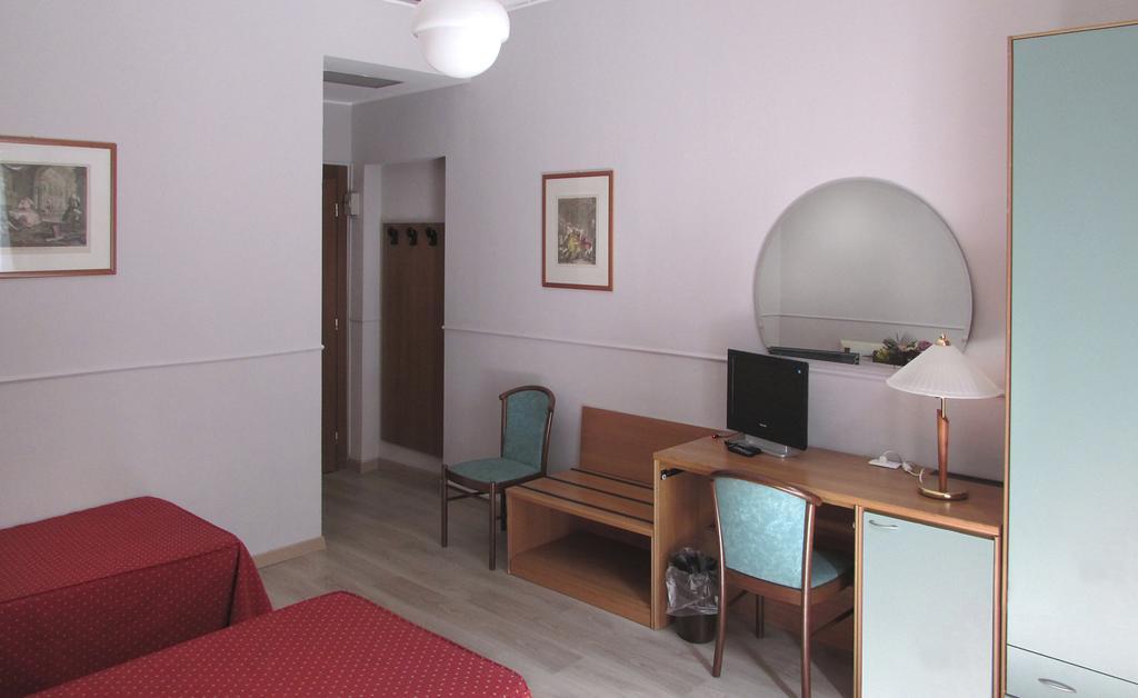 Hotel Johnny Milano Ngoại thất bức ảnh