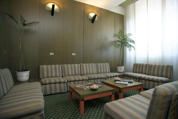 Hotel Johnny Milano Ngoại thất bức ảnh